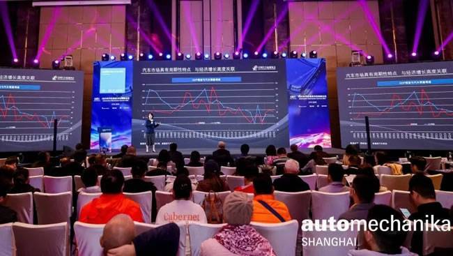 20251201095935_10759